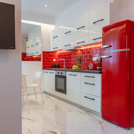 Marilouiz Apartment กาลามาตา ภายนอก รูปภาพ