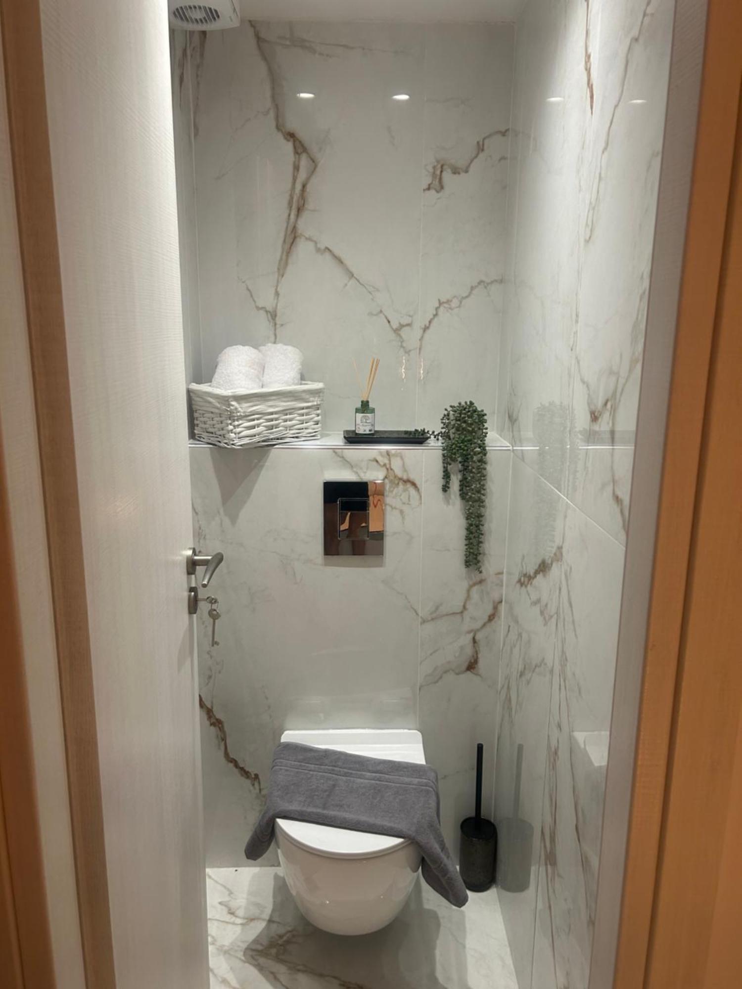 Marilouiz Apartment กาลามาตา ภายนอก รูปภาพ