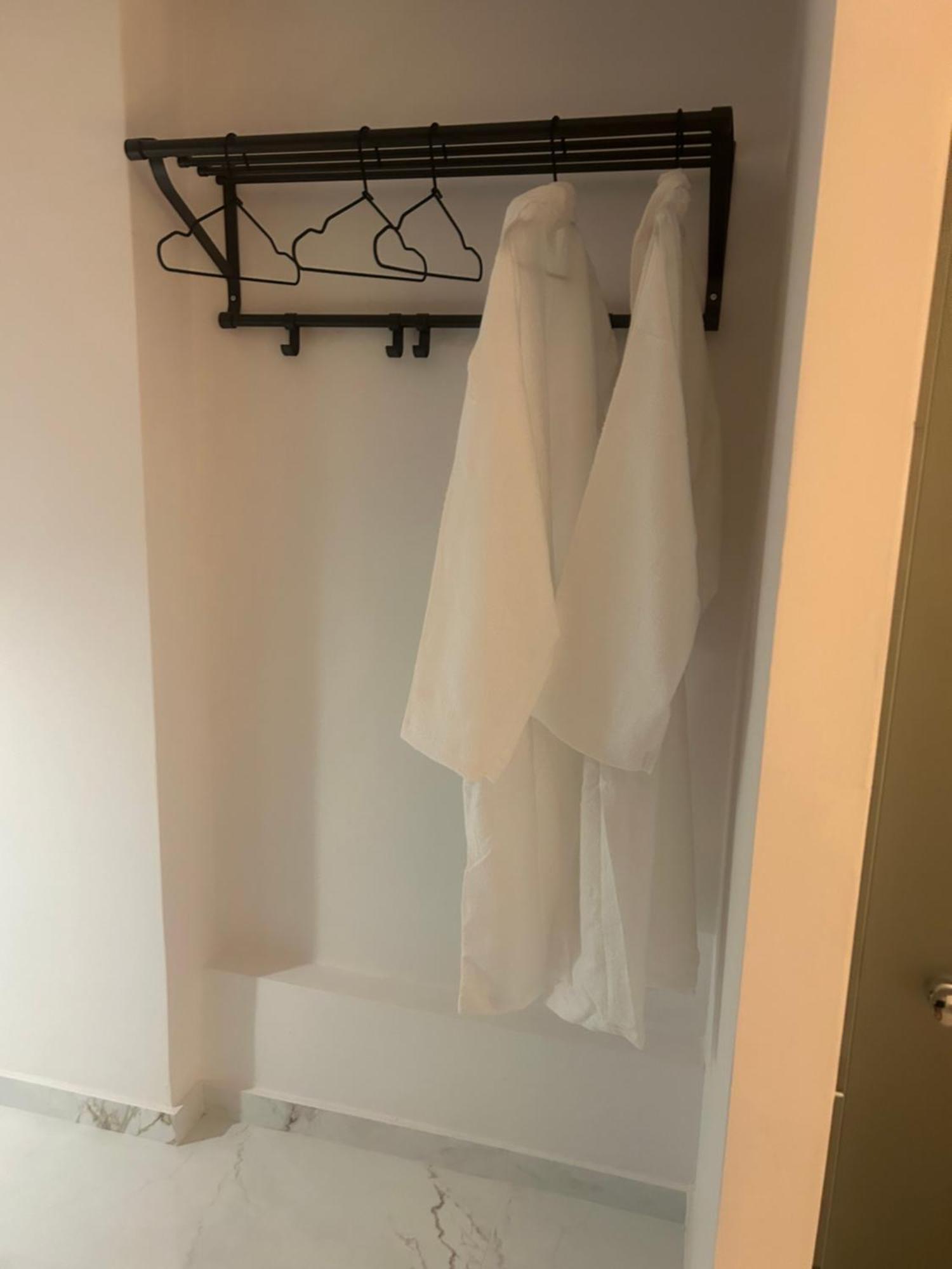 Marilouiz Apartment กาลามาตา ภายนอก รูปภาพ